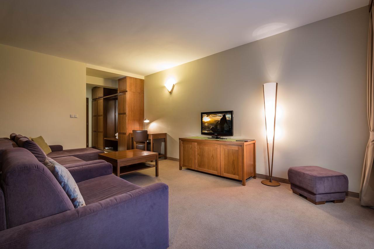 Hotel Rozsutec Терхова Екстер'єр фото