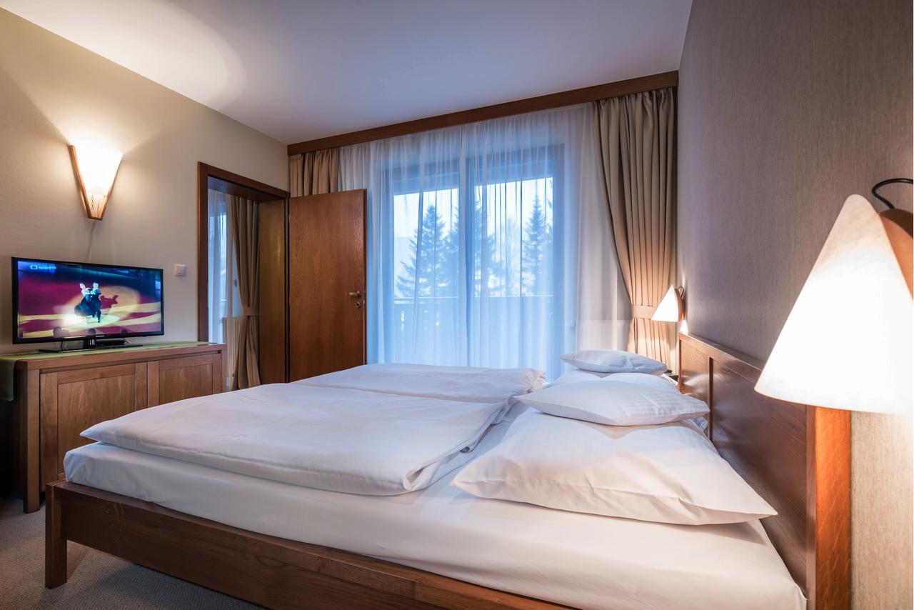 Hotel Rozsutec Терхова Екстер'єр фото